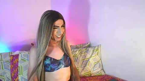 Juan Marulanda online show from 11/10/25, 01:48