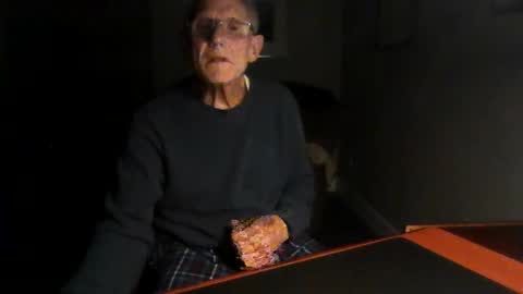 Snapshot of dubl55nikl chatting on 02/10/25, 07:47 DublNikl online show from 02/10/25, 07:47