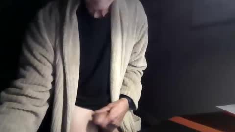 Snapshot of dubl55nikl chatting on 02/23/25, 07:33 DublNikl online show from 02/23/25, 07:33