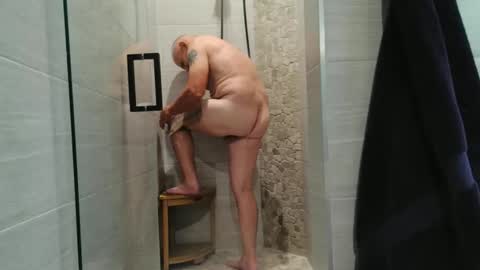 Snapshot of dubl55nikl chatting on 06/09/26, 03:29 DublNikl online show from 06/09/26, 03:29