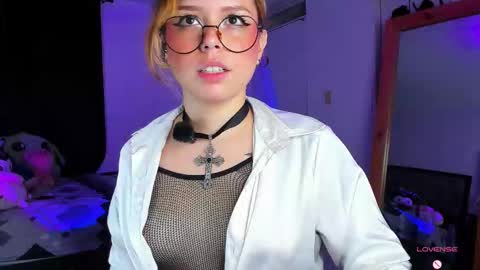 Dubraska Rubio online show from 11/16/25, 01:22