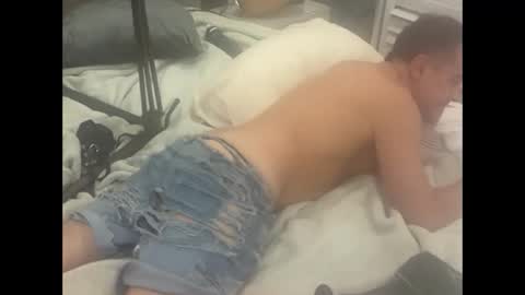 Snapshot of dudebrocuz69 chatting on 02/20/26, 07:10 Dude online show from 02/20/26, 07:10