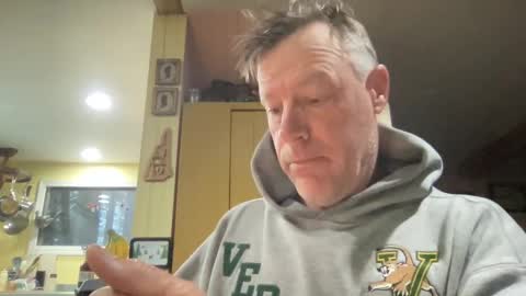 Steve online show from 09/16/25, 10:27