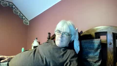 Doug online show from 06/08/26, 02:01