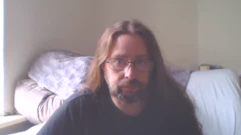 Snapshot of dukenucum73 chatting on 10/21/25, 12:39 chris online show from 10/21/25, 12:39