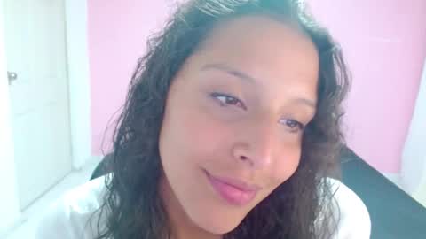 Snapshot of dulce1609 chatting on 02/03/25, 10:32 dulce1609 online show from 02/03/25, 10:32