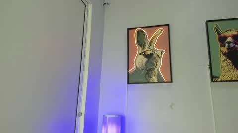 dulce__fiore07 online show from 04/02/26, 12:14