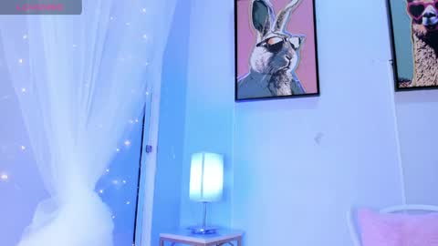 Snapshot of dulce__fiore07 chatting on 05/13/26, 12:13 dulce__fiore07 online show from 05/13/26, 12:13