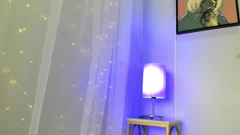 Snapshot of dulce__fiore07 chatting on 05/26/26, 12:01 dulce__fiore07 online show from 05/26/26, 12:01