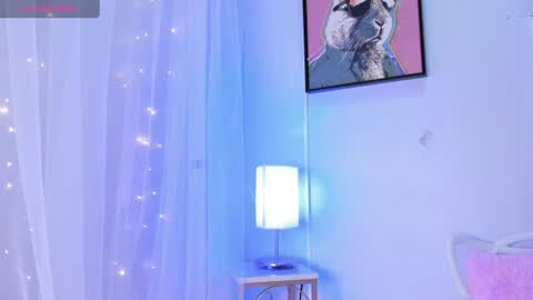 Snapshot of dulce__fiore07 chatting on 06/18/26, 12:09 dulce__fiore07 online show from 06/18/26, 12:09