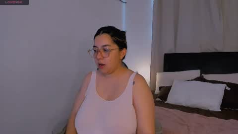 Snapshot of dulce_brithany chatting on 07/12/26, 09:06 dulce brithany online show from 07/12/26, 09:06