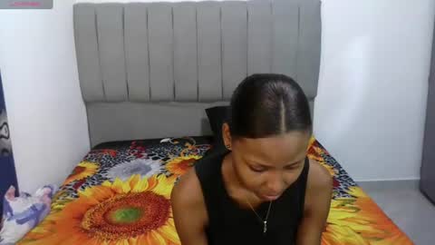 dulce_camx online show from 07/10/26, 03:22