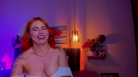 Snapshot of dulce_charlottee chatting on 02/06/25, 12:33 DULCE online show from 02/06/25, 12:33
