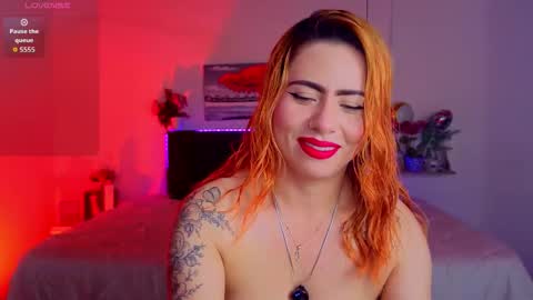 Snapshot of dulce_charlottee chatting on 10/12/25, 07:35 DULCE online show from 10/12/25, 07:35