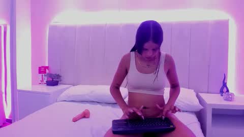 dulce online show from 03/06/26, 07:32