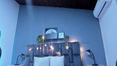 Snapshot of dulceaurora_ chatting on 06/19/26, 02:49 DULCE AURORA online show from 06/19/26, 02:49
