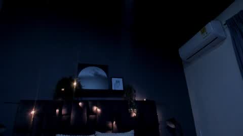 Snapshot of dulceaurora_ chatting on 06/24/26, 02:43 DULCE AURORA online show from 06/24/26, 02:43