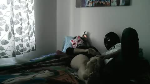 Snapshot of dulcebombon224 chatting on 10/11/25, 12:10 dulcebombon224 online show from 10/11/25, 12:10