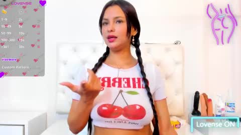 Dulce online show from 09/23/25, 07:28