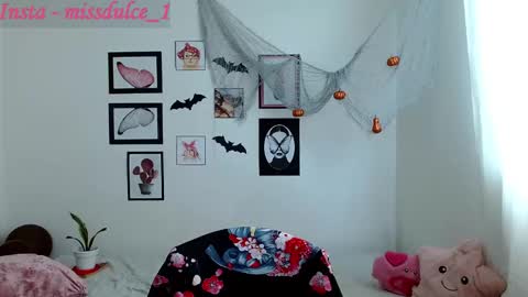 Dulce online show from 10/29/25, 09:38