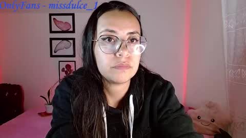 Dulce online show from 12/01/25, 05:23