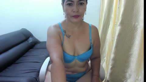 Snapshot of dulcemilf_ chatting on 01/30/25, 06:56 Dulce  online show from 01/30/25, 06:56