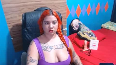 Snapshot of dulcesdemaria chatting on 11/15/25, 01:58 dulcesdemaria online show from 11/15/25, 01:58