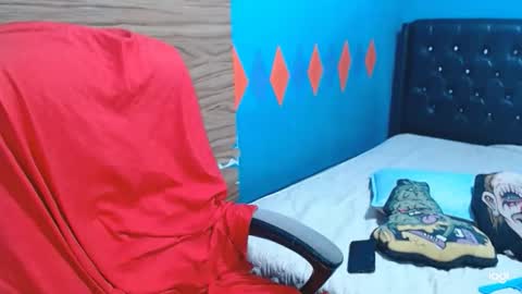 Snapshot of dulcesdemaria chatting on 05/19/26, 01:56 dulcesdemaria online show from 05/19/26, 01:56