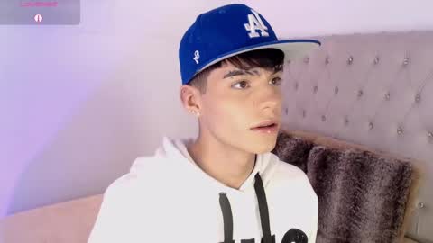 Dulcey online show from 10/06/25, 07:17