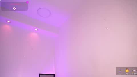 Dulcey online show from 11/03/25, 10:49