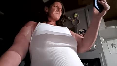 dumbgirl5150 online show from 04/15/26, 11:50