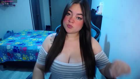 Nicole   online show from 02/02/26, 08:02