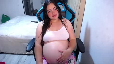 Snapshot of dumont_model chatting on 05/29/26, 05:05 Nicole online show from 05/29/26, 05:05