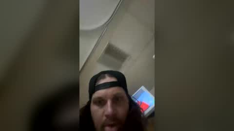 dumptrux69 online show from 06/24/26, 05:50