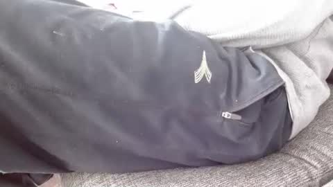 dunany101 online show from 12/04/25, 05:43