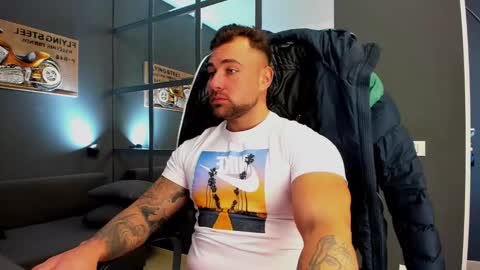 DuncanStone online show from 02/11/25, 11:10