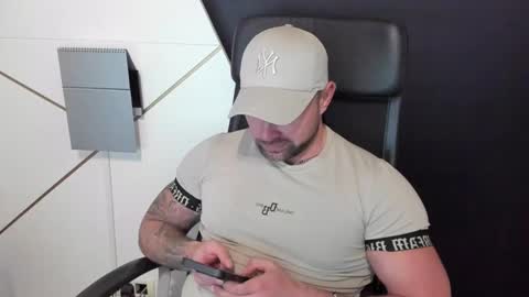 DuncanStone online show from 02/12/25, 02:21