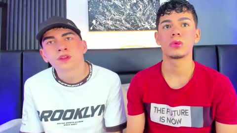 Snapshot of duolust chatting on 11/15/25, 12:56 Thomas and Noah online show from 11/15/25, 12:56