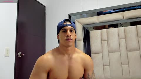 duran_dhikol1 online show from 02/01/25, 06:10