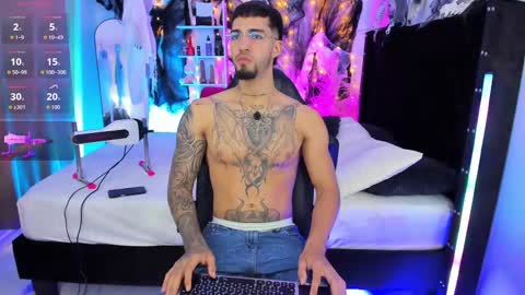 Duriel online show from 10/25/25, 08:47