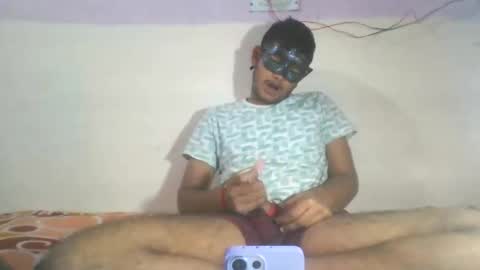 dusky_aarav online show from 12/14/25, 01:22