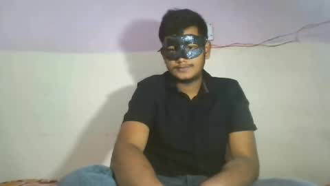 dusky_aarav online show from 12/15/25, 08:51