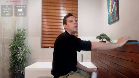 Dustin Sonne online show from 02/20/25, 03:23