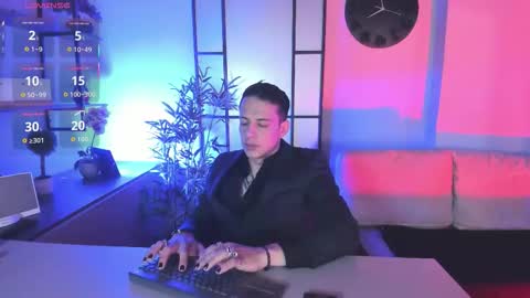 Dustin Sonne online show from 12/15/25, 03:33