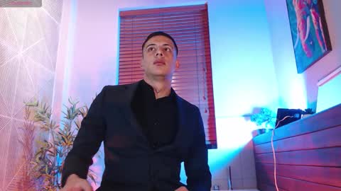 Dustin Sonne online show from 01/19/26, 03:43