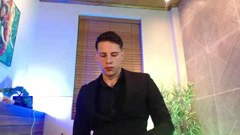 Dustin Sonne online show from 04/19/26, 03:39