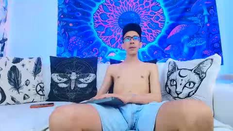 Snapshot of dustindollin_ chatting on 05/30/26, 06:38 Dustin Dollin online show from 05/30/26, 06:38