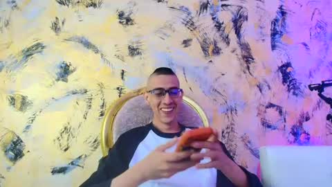 Snapshot of dustindollin_ chatting on 06/13/26, 06:39 Dustin Dollin online show from 06/13/26, 06:39