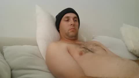 dustyroy09 online show from 04/23/26, 06:14