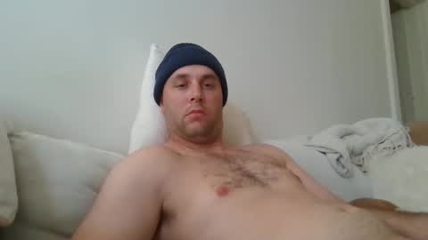 Snapshot of dustyroy09 chatting on 04/30/26, 06:31 dustyroy09 online show from 04/30/26, 06:31
